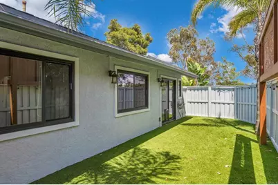 8151 Caminito Sonoma, La Jolla, CA 92037 - Photo 29
