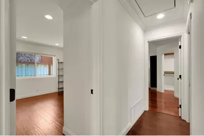 8151 Caminito Sonoma, La Jolla, CA 92037 - Photo 11