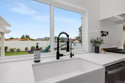 1528 Avenida De Los Lirios, Encinitas, CA 92024 - Photo 9