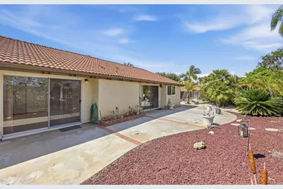 5243 Silver Bluff Drive, Oceanside, CA 92057 - Photo 33