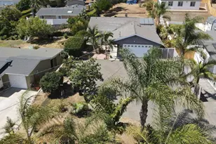 267 Hannalei Dr, Vista, CA 92083 - Photo 55