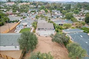 267 Hannalei Dr, Vista, CA 92083 - Photo 37