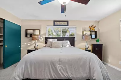 267 Hannalei Dr, Vista, CA 92083 - Photo 15