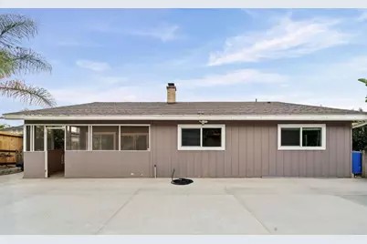 267 Hannalei Dr, Vista, CA 92083 - Photo 27