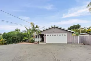 267 Hannalei Dr, Vista, CA 92083 - Photo 39