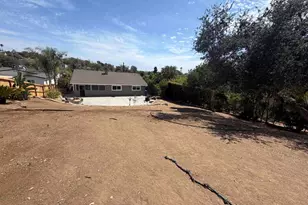 267 Hannalei Dr, Vista, CA 92083 - Photo 53