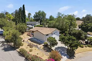 1336 Top Rail Ln, Escondido, CA 92027 - Photo 7