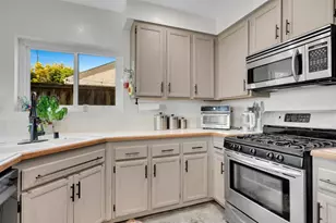 4539 Chancery Ct, Carlsbad, CA 92010 - Photo 13