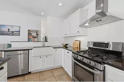 1701 Crystal Ridge Way, Vista, CA 92081 - Photo 15