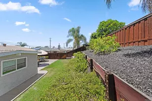 5032 Mt Etna Dr, San Diego, CA 92117 - Photo 29