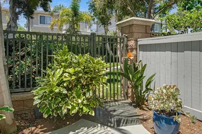 6933 Catamaran Drive, Carlsbad, CA 92011 - Photo 15