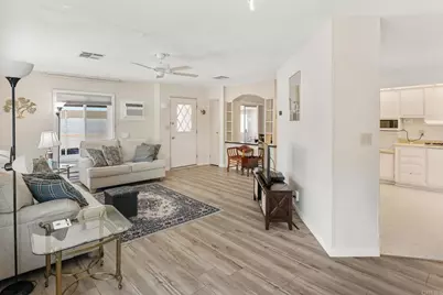 221 El Camino Real #3, Oceanside, CA 92058 - Photo 11
