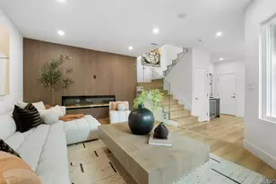972 Sapphire St, San Diego, CA 92109 - Photo 13