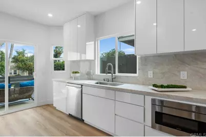 972 Sapphire Street, San Diego, CA 92109 - Photo 25
