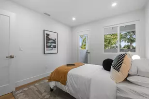 976 Sapphire St, San Diego, CA 92109 - Photo 51