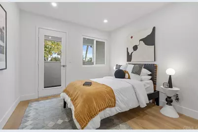 976 Sapphire Street, San Diego, CA 92109 - Photo 49
