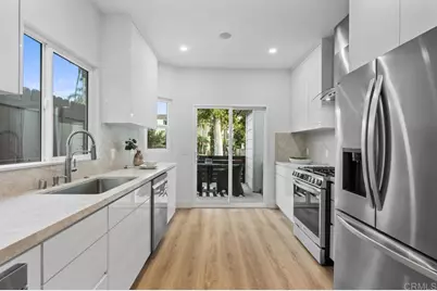976 Sapphire Street, San Diego, CA 92109 - Photo 23