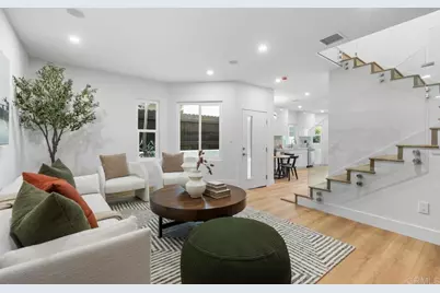 976 Sapphire Street, San Diego, CA 92109 - Photo 13