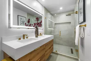 976 Sapphire St, San Diego, CA 92109 - Photo 39