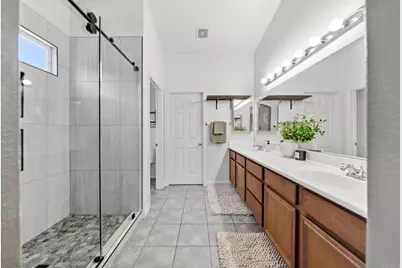 38098 Tranquila Ave, Murrieta, CA 92563 - Photo 21