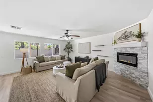 38098 Tranquila Ave, Murrieta, CA 92563 - Photo 3