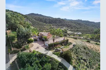 11535 Alps Way, Escondido, CA 92026 - Photo 23