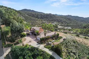 11535 Alps Way, Escondido, CA 92026 - Photo 23