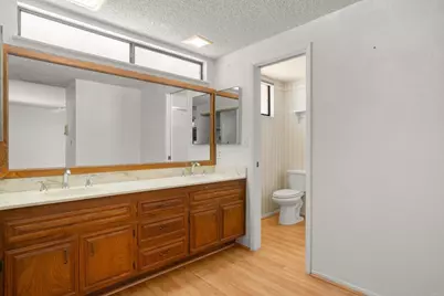 1060 Evergreen Lane, Vista, CA 92084 - Photo 23