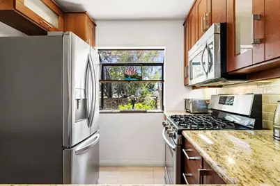 136 S Jayton Lane, Encinitas, CA 92024 - Photo 9