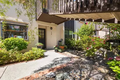 136 S Jayton Lane, Encinitas, CA 92024 - Photo 3