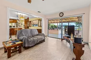 2721 Surrey Ln, Escondido, CA 92029 - Photo 7