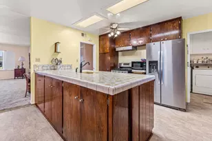 2721 Surrey Ln, Escondido, CA 92029 - Photo 11