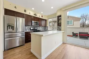 11869 Spruce Run Dr, San Diego, CA 92131 - Photo 1