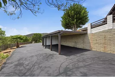 1765 Robinhood Road, Vista, CA 92084 - Photo 35