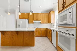 31515 Congressional Dr, Temecula, CA 92591 - Photo 9