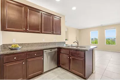 11130 Taloncrest Way #19, San Diego, CA 92126 - Photo 9