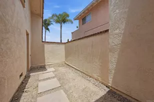 2839 Cazadero Dr, Carlsbad, CA 92009 - Photo 33