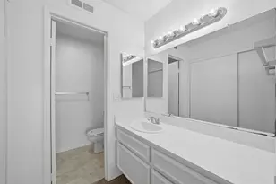 2839 Cazadero Dr, Carlsbad, CA 92009 - Photo 29