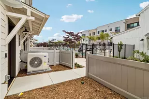2572 Delphinium Ln, Carlsbad, CA 92008 - Photo 39