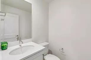 2572 Delphinium Ln, Carlsbad, CA 92008 - Photo 29