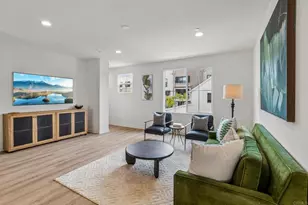 2572 Delphinium Ln, Carlsbad, CA 92008 - Photo 5
