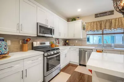 1576 Castillo Way #45, Vista, CA 92081 - Photo 9
