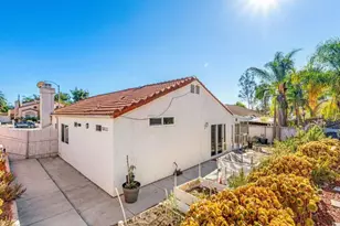 1484 Corte La Mantua, Escondido, CA 92026 - Photo 3
