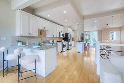 2400 Altisma Way ##B, Carlsbad, CA 92009 - Photo 9