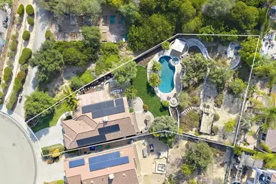 2360 Avenida Helecho, Carlsbad, CA 92009 - Photo 9