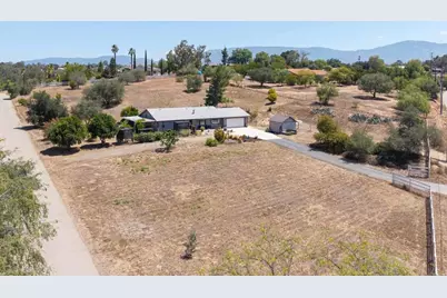 13734 W Oak Glen Rd, Valley Center, CA 92082 - Photo 3