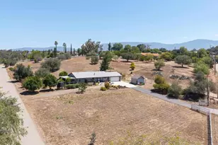 13734 W Oak Glen Rd, Valley Center, CA 92082 - Photo 3