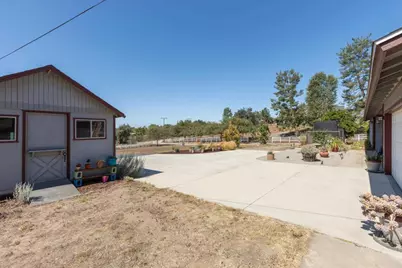 13734 W Oak Glen Rd, Valley Center, CA 92082 - Photo 33