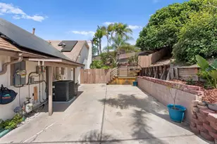 939 Chablis Ln, Vista, CA 92083 - Photo 43