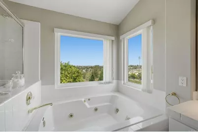 3720 Southridge Way, Oceanside, CA 92056 - Photo 27